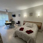 Apart Otel Les Milandes