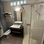 Les Milandes Apart Otel Cazaubon