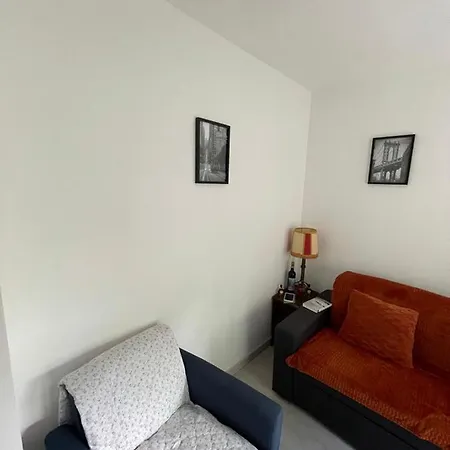 Apartmanhotel Les Milandes 3*