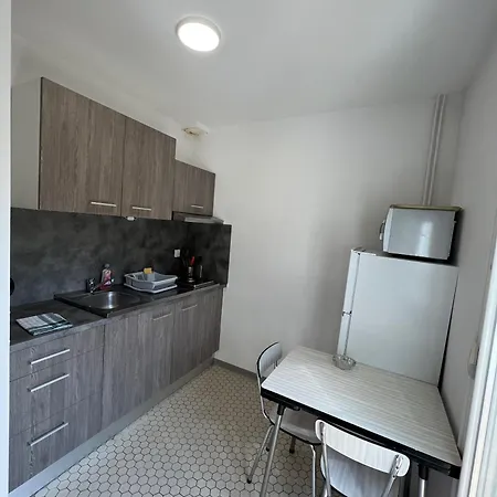 Les Milandes Apartmanhotel 3*