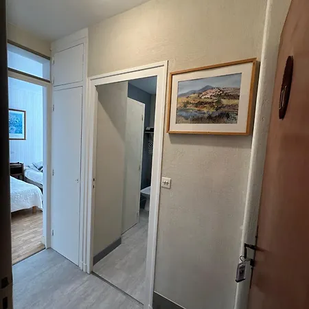 Les Milandes Apartmanhotel