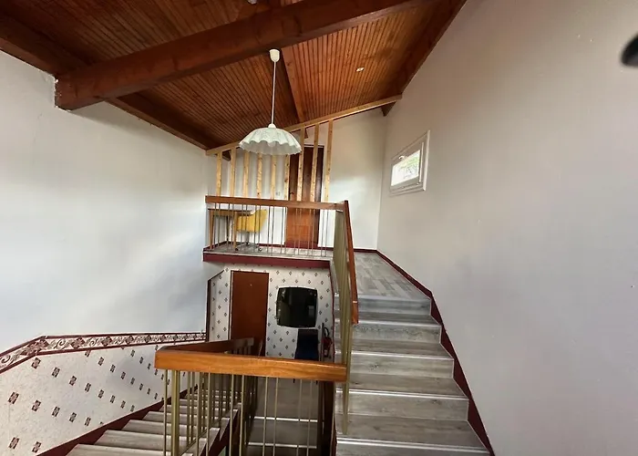 Les Milandes Aparthotel 3*