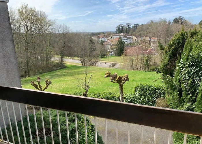 Résidence Les Milandes Aparthotel Cazaubon