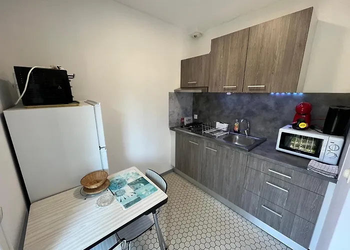 Aparthotel Résidence Les Milandes Cazaubon