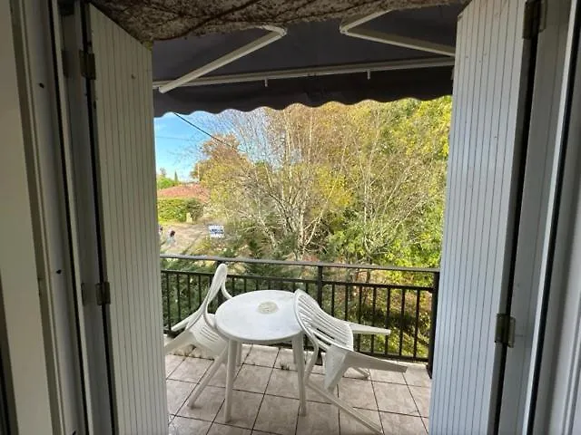 Aparthotel Résidence Les Milandes 3*