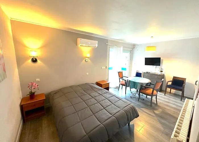 Résidence Les Milandes Aparthotel 3*